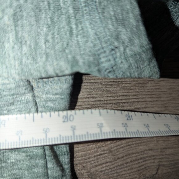 Men's Banana Republic Green Polo - Picture 5 of 6